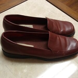 Burgundy Air Step Loafers - Size 6.5M